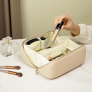 ☆希少・未使用品☆CHANEL オリラグファー マルチポーチ ☆希少・未使用品☆CHANEL オリラグファー マルチポーチ